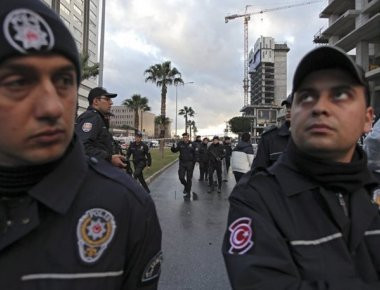Τουρκικές φυλακές υψίστης ασφαλείας απαγορεύουν τον «Αλί Μπαμπά και τους 40 κλέφτες»!
